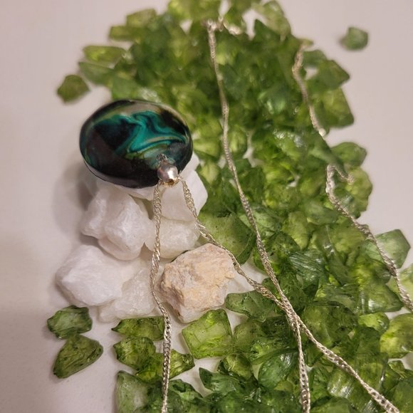 Handmade Necklace with silver plated twist chain - Picture 5 of 12